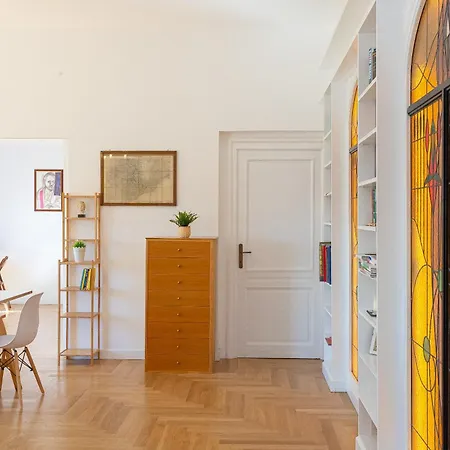 Giulio Cesare Penthouse In 아파트 *