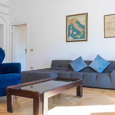 아파트 Giulio Cesare Penthouse In 로마